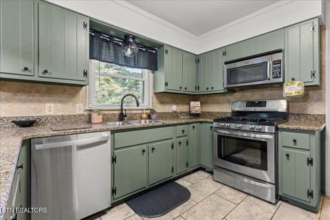Tiny photo for 1121 Woodward Ave, Athens, TN 37303 (MLS # 1356144)