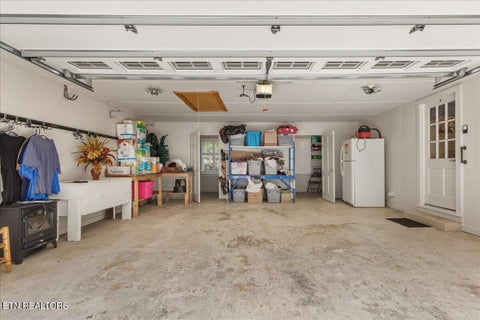 Tiny photo for 1121 Woodward Ave, Athens, TN 37303 (MLS # 1356144)