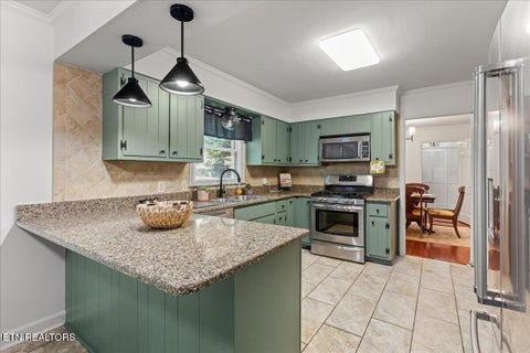 Tiny photo for 1121 Woodward Ave, Athens, TN 37303 (MLS # 1356144)