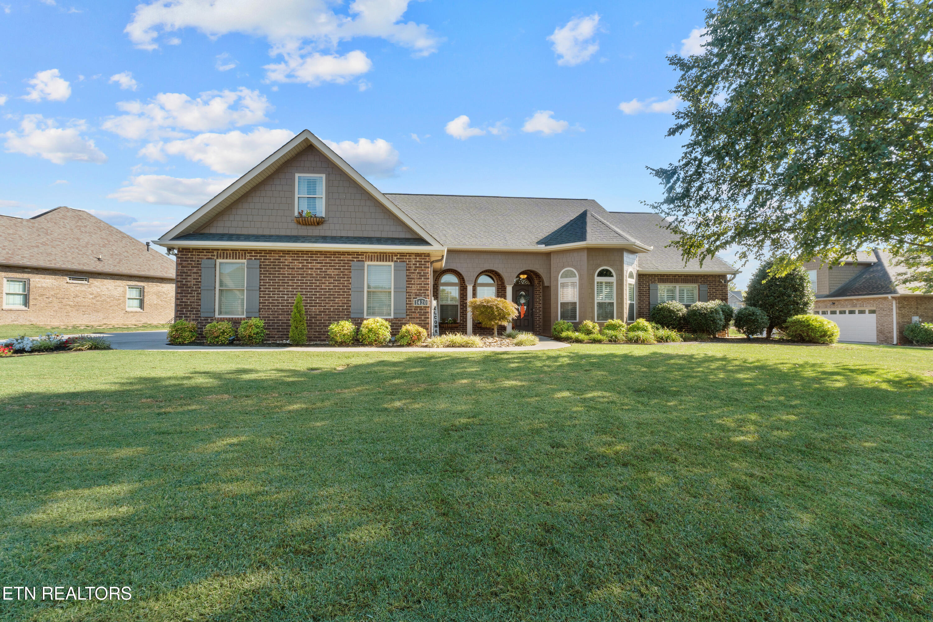 1420 St Thomas Way