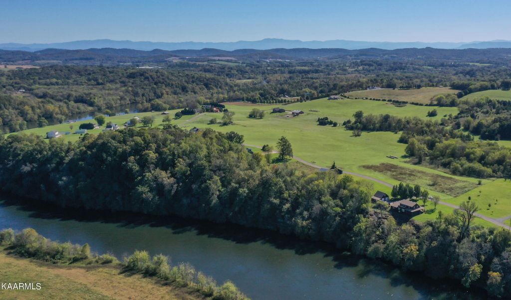 Photo of Clifftop Road lot 29, Blaine, TN 37709 (MLS # 1215332)