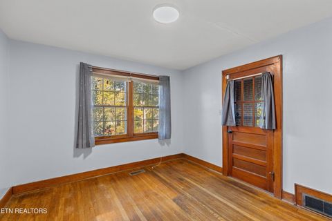 Tiny photo for 1575 Thompson Creek Rd, Morristown, TN 37813 (MLS # 1319335)