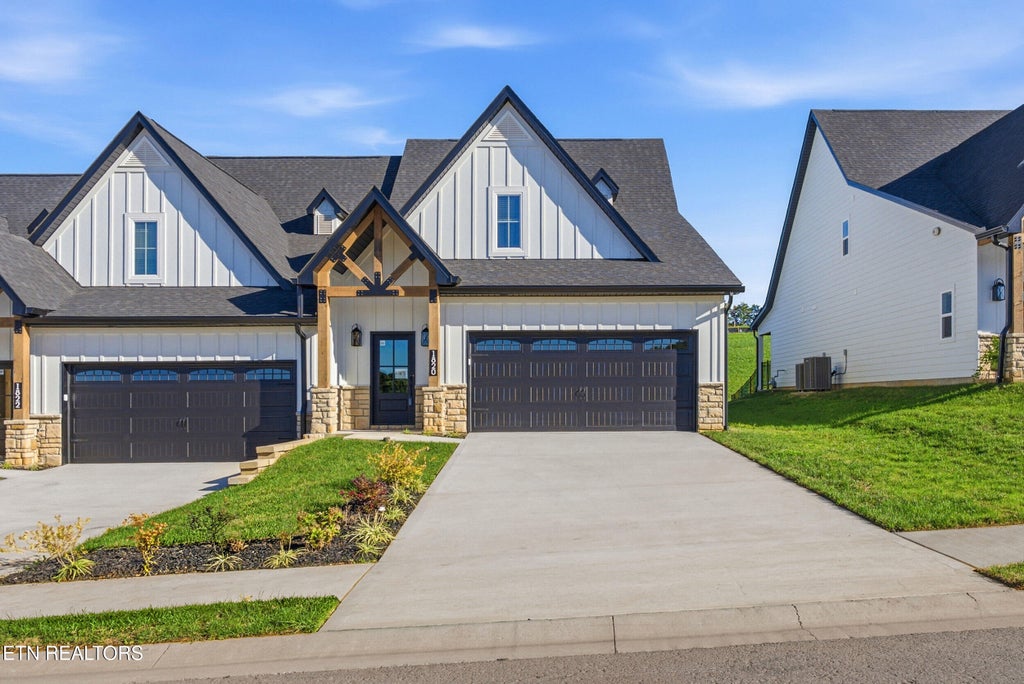 Photo of 1820 Poplar Springs Place, Maryville, TN 37803 (MLS # 1352678)