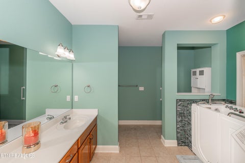 Tiny photo for 120 Meridian Way, Clinton, TN 37716 (MLS # 1345126)