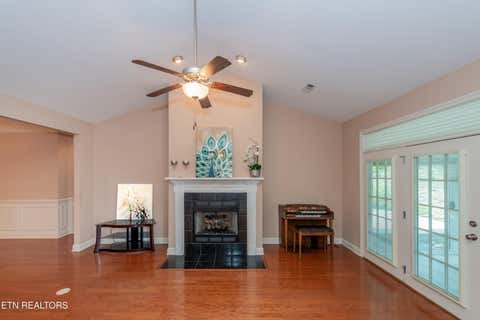 Tiny photo for 120 Meridian Way, Clinton, TN 37716 (MLS # 1345126)