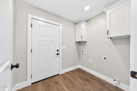 Tiny photo for 1146 Natchez Trace, Crossville, TN 38572 (MLS # 1343429)
