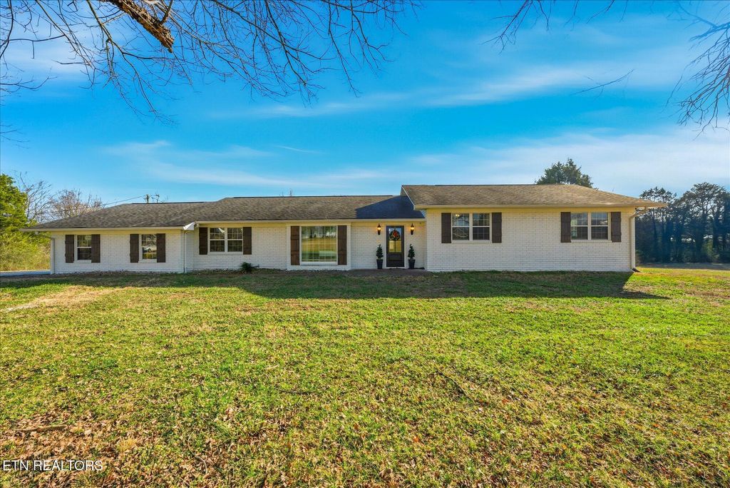 Photo of 136 McClellan Rd Rd, Madisonville, TN 37354 (MLS # 1323958)