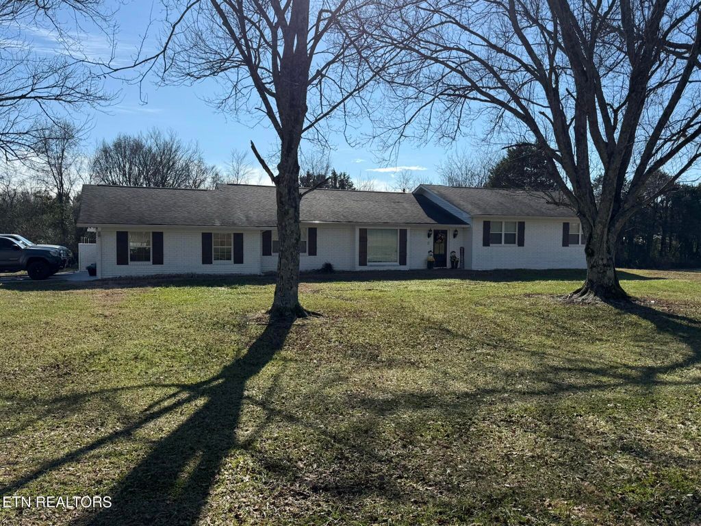 Photo of 136 McClellan Rd Rd, Madisonville, TN 37354 (MLS # 1323958)