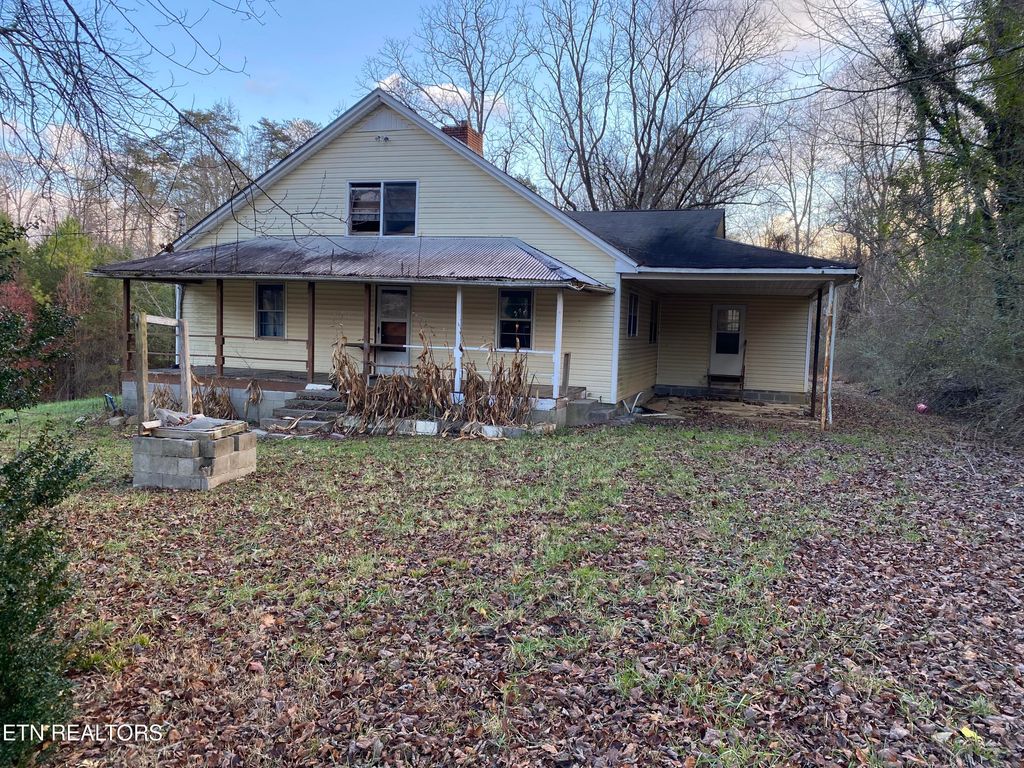 Photo of 179 CATES Rd, Rockwood, TN 37854 (MLS # 1284849)