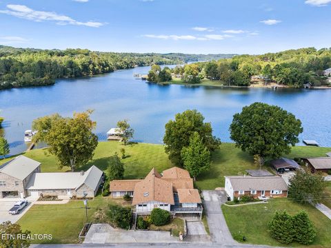 4827 Riversedge Rd Louisville TN 37777