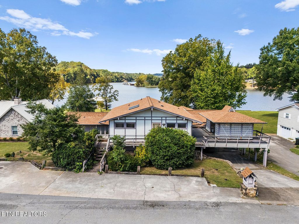 Photo of 4827 Riversedge Rd, Louisville, TN 37777 (MLS # 1317228)