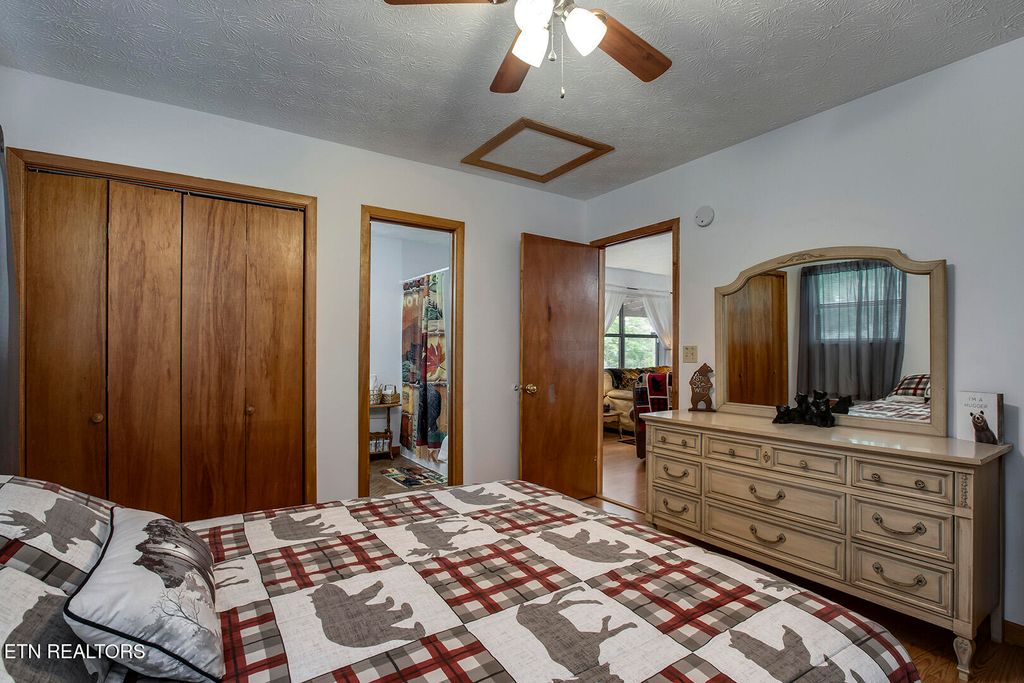 Photo of 275 Sub Rd, Cosby, TN 37722 (MLS # 1287482)