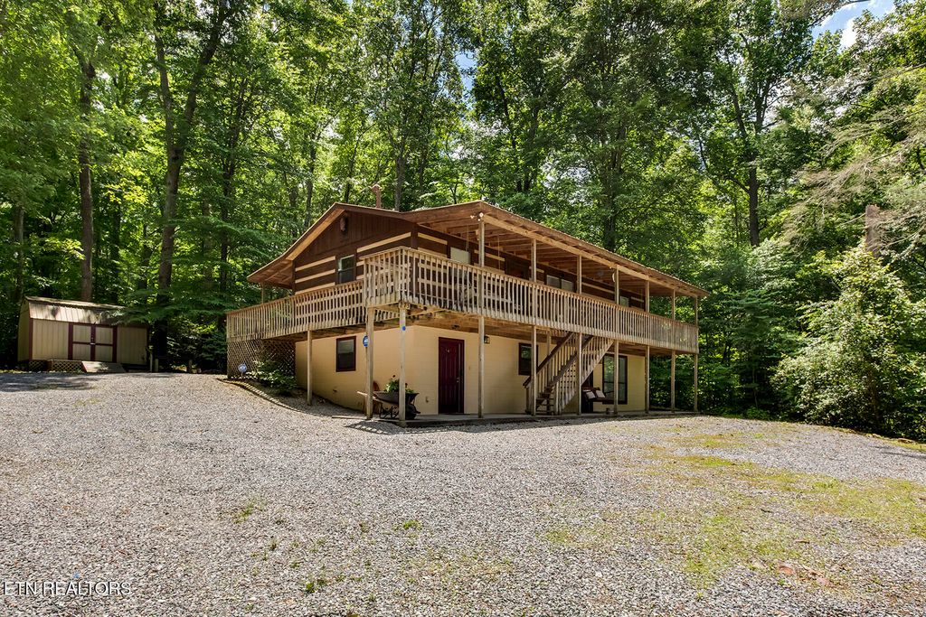 Photo of 275 Sub Rd, Cosby, TN 37722 (MLS # 1287482)