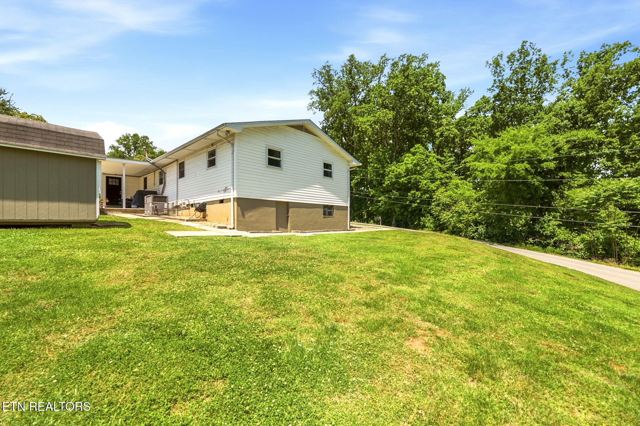 211 Woodland Drive