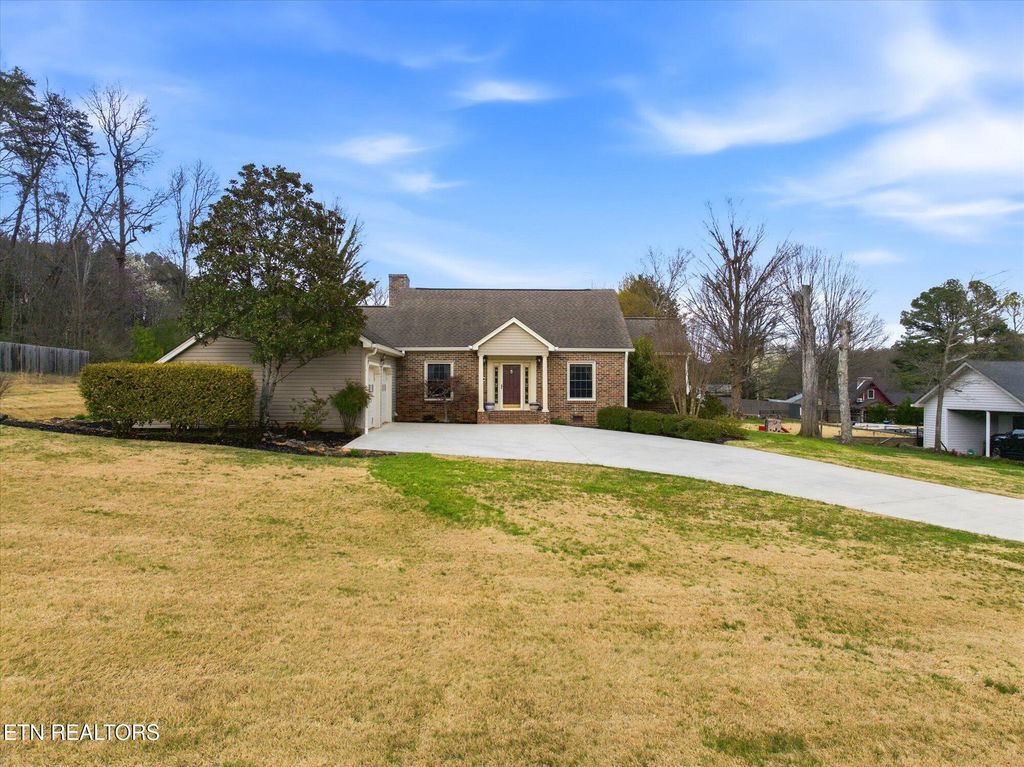 Photo of 112 County Road 586, Englewood, TN 37329 (MLS # 1333014)
