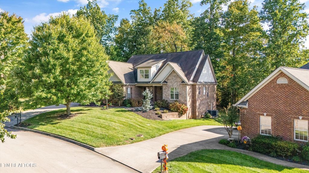 Photo of 2125 Jakes Walk Lane, Knoxville, TN 37932 (MLS # 1317090)