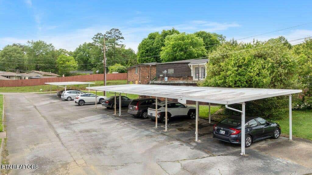 Photo of 1625 Woodrow Drive #410, Knoxville, TN 37918 (MLS # 1350778)