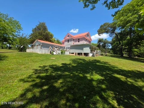 Photo of 141 Leslie Drive, Harriman, TN 37748 (MLS # 1356500)