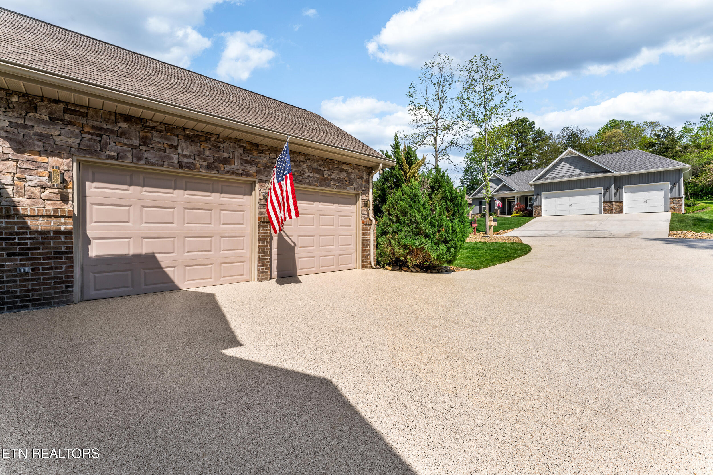 106 Tecumseh Ln