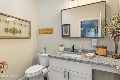 Tiny photo for 5004 Candlewood Court, Maryville, TN 37804 (MLS # 1355512)
