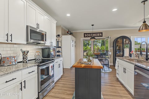 Tiny photo for 5004 Candlewood Court, Maryville, TN 37804 (MLS # 1355512)