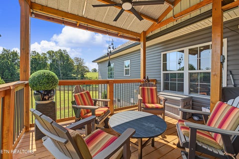 Tiny photo for 5004 Candlewood Court, Maryville, TN 37804 (MLS # 1355512)