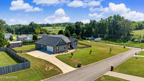 Tiny photo for 5004 Candlewood Court, Maryville, TN 37804 (MLS # 1355512)