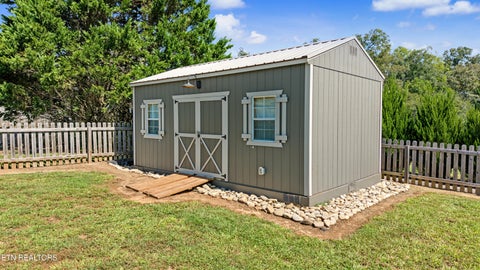 Tiny photo for 5004 Candlewood Court, Maryville, TN 37804 (MLS # 1355512)