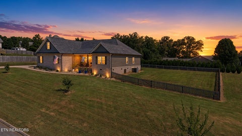 Tiny photo for 5004 Candlewood Court, Maryville, TN 37804 (MLS # 1355512)