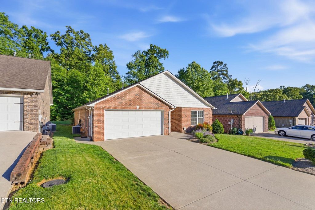Photo of 128 Ann Cove Lane, Powell, TN 37849 (MLS # 1340983)