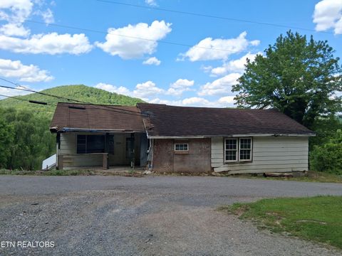 Photo of 1732 Branam Hill Rd, Jellico, TN 37762 (MLS # 1338068)