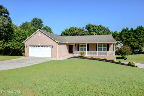 Photo of 12768 Daisywood Drive, Knoxville, TN 37932 (MLS # 1353967)