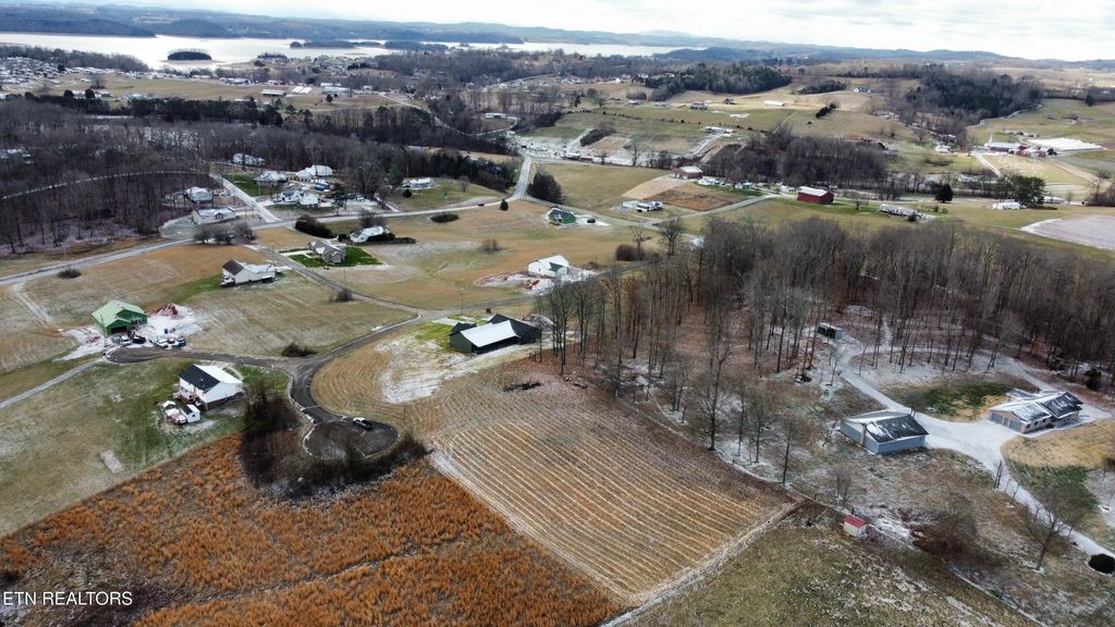 Photo of 24 Rolling Hills Estates, Rutledge, TN 37861 (MLS # 1326687)