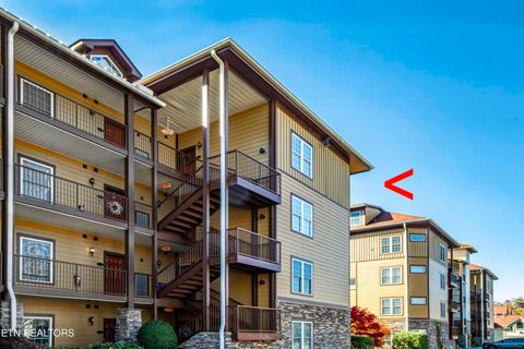 Photo of 527 River Place Way Way #Unit445, Sevierville, TN 37862 (MLS # 1321294)