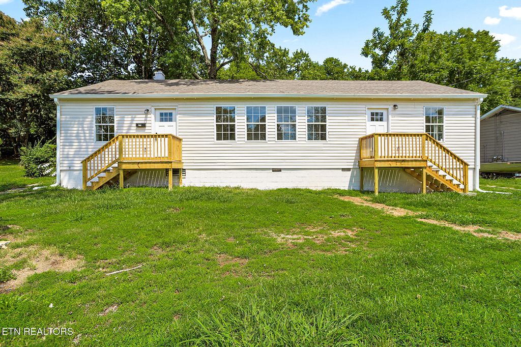 Photo of 178 Robertsville Rd, Oak Ridge, TN 37830 (MLS # 1312371)