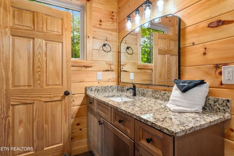 Tiny photo for 2932 Ginas Way, Sevierville, TN 37862 (MLS # 1340605)