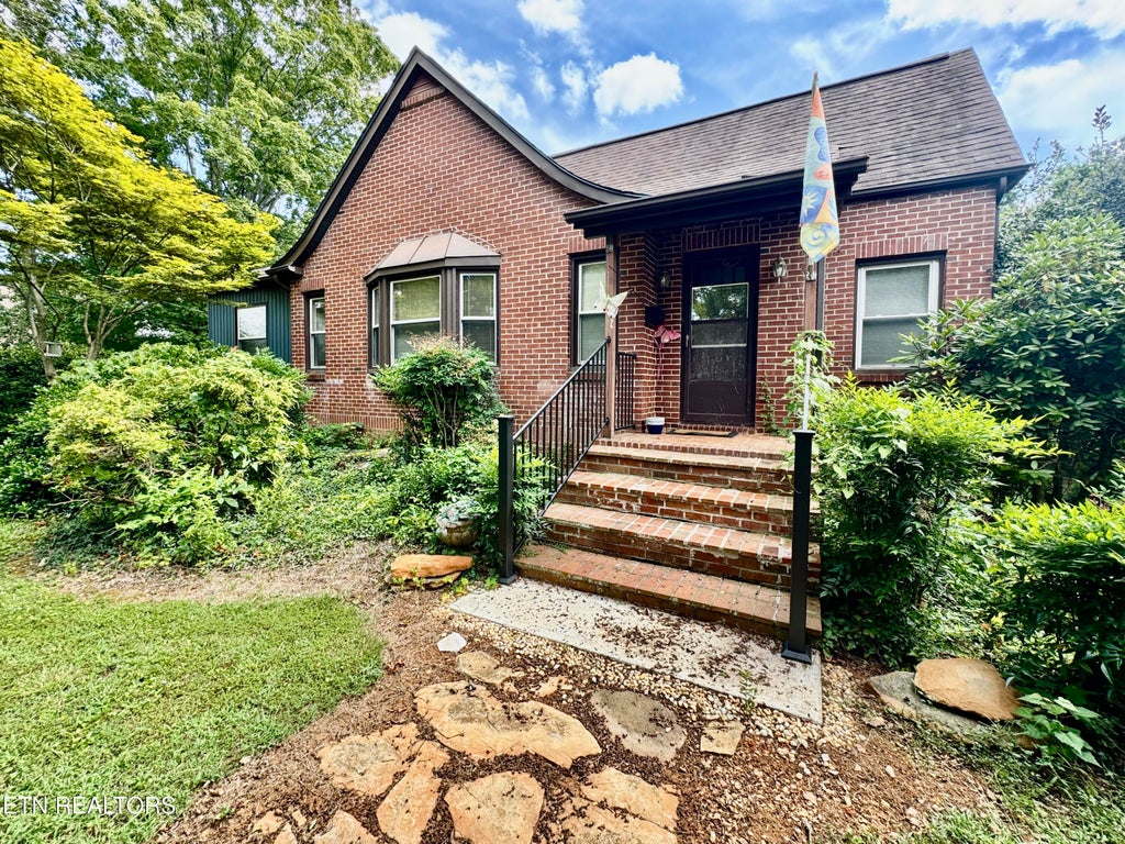 Photo of 721 W Ellis St, Jefferson City, TN 37760 (MLS # 1354810)