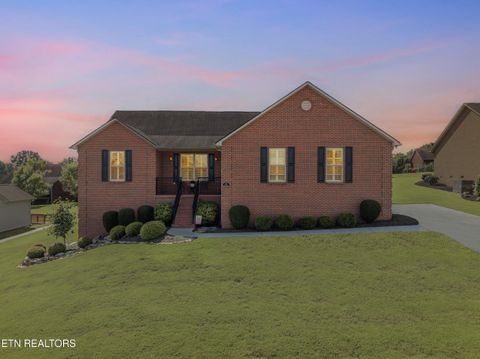 421 Amberland Lane Maryville TN 37804
