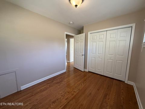 Tiny photo for 5606 Collette Rd, Knoxville, TN 37918 (MLS # 1334060)