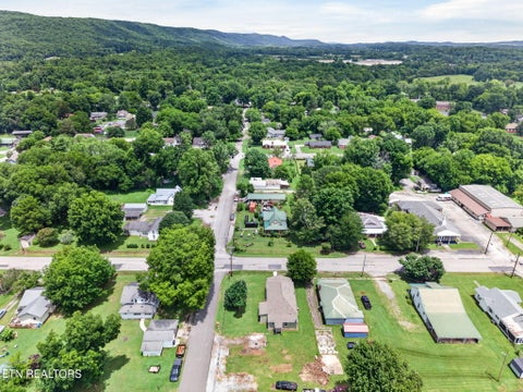 Tiny photo for 491 Piccadilly Ave, Spring City, TN 37381 (MLS # 1345774)
