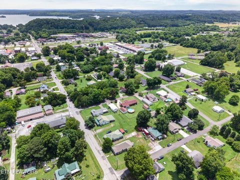 Tiny photo for 491 Piccadilly Ave, Spring City, TN 37381 (MLS # 1345774)