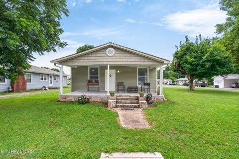 Tiny photo for 491 Piccadilly Ave, Spring City, TN 37381 (MLS # 1345774)