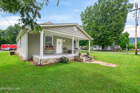 Tiny photo for 491 Piccadilly Ave, Spring City, TN 37381 (MLS # 1345774)