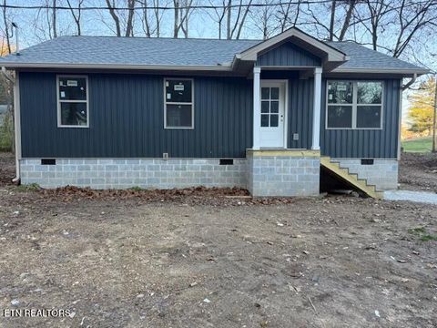 Photo of 501 Hillcrest St, Clinton, TN 37716 (MLS # 1323037)