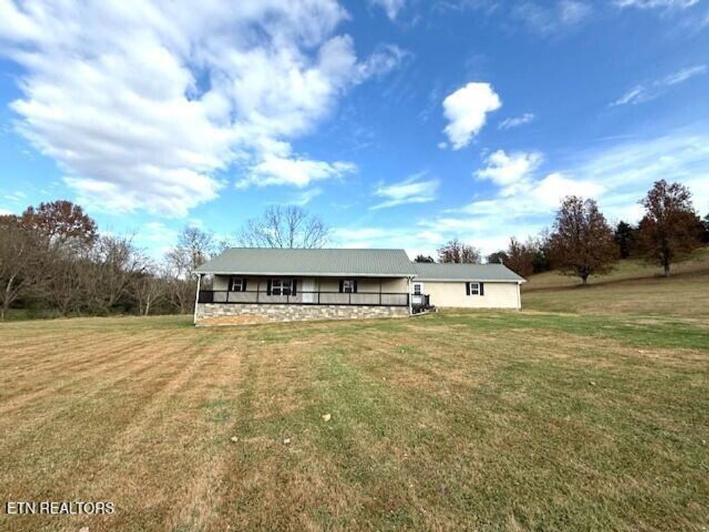 Photo of 884 Shadow Brook Way, Parrottsville, TN 37843 (MLS # 1324384)