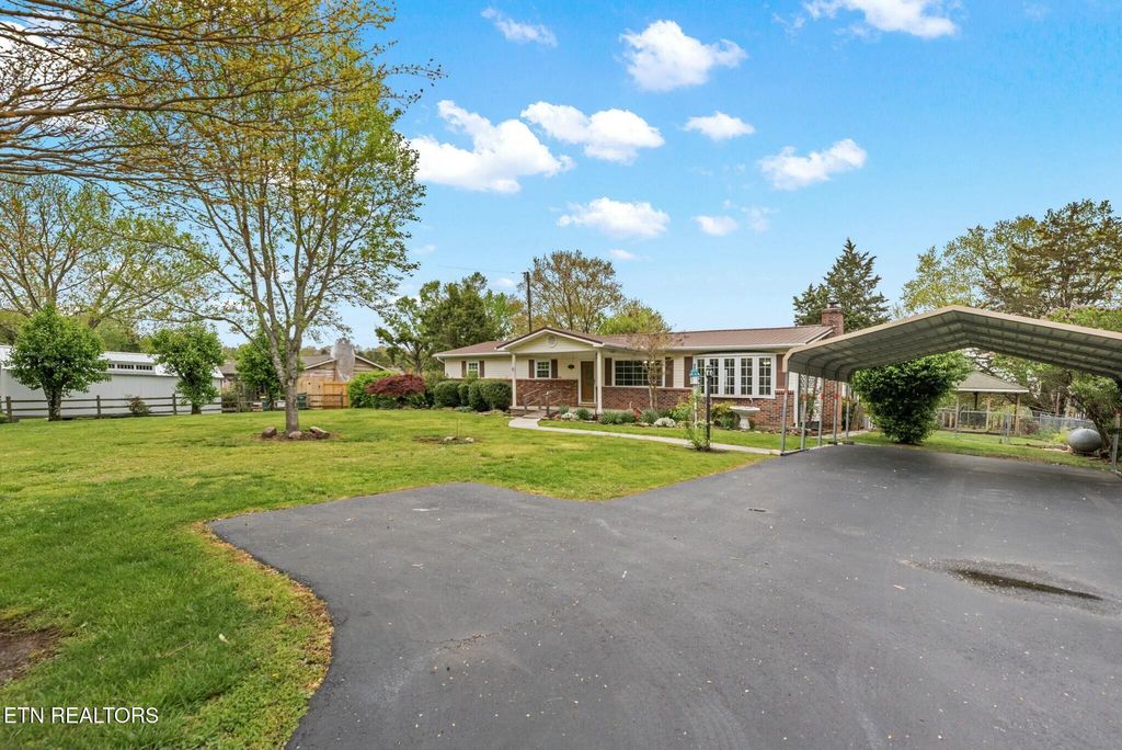 Photo of 6116 McNeely Rd, Corryton, TN 37721 (MLS # 1296444)