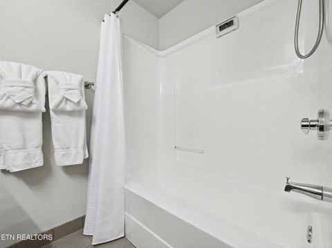 Tiny photo for 100 S Gay St #102, Knoxville, TN 37902 (MLS # 1329774)