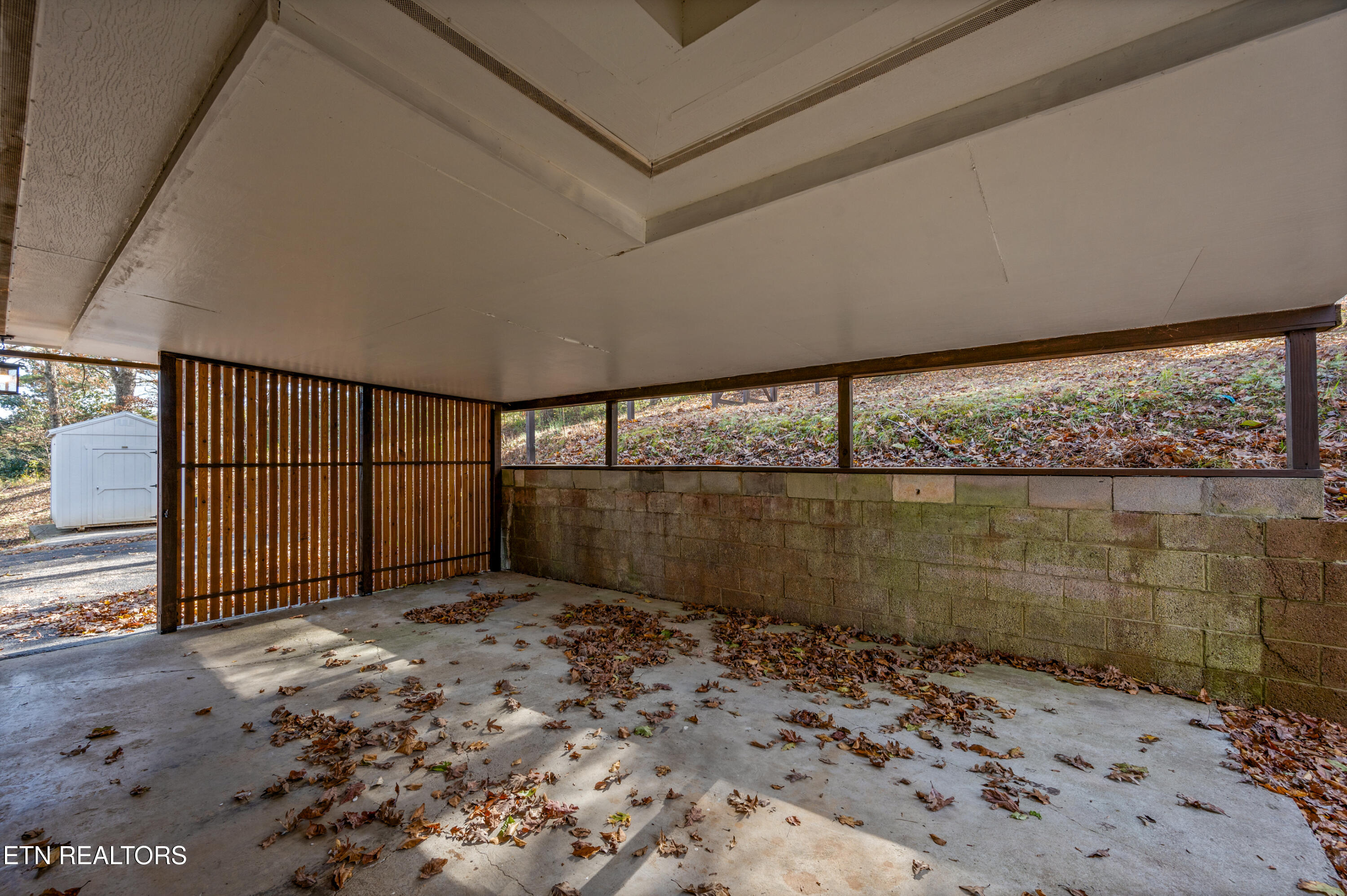 821 Blockhouse Valley Rd