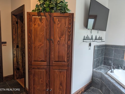Tiny photo for 130 Abels Valley Rd, Rockwood, TN 37854 (MLS # 1359627)