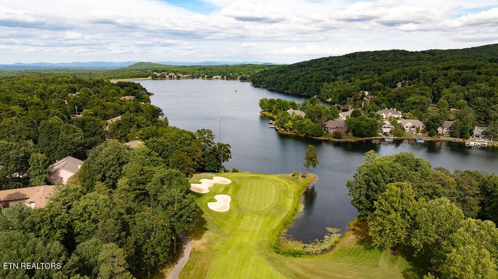 Photo of 132 Valarian Drive, Crossville, TN 38558 (MLS # 1332835)